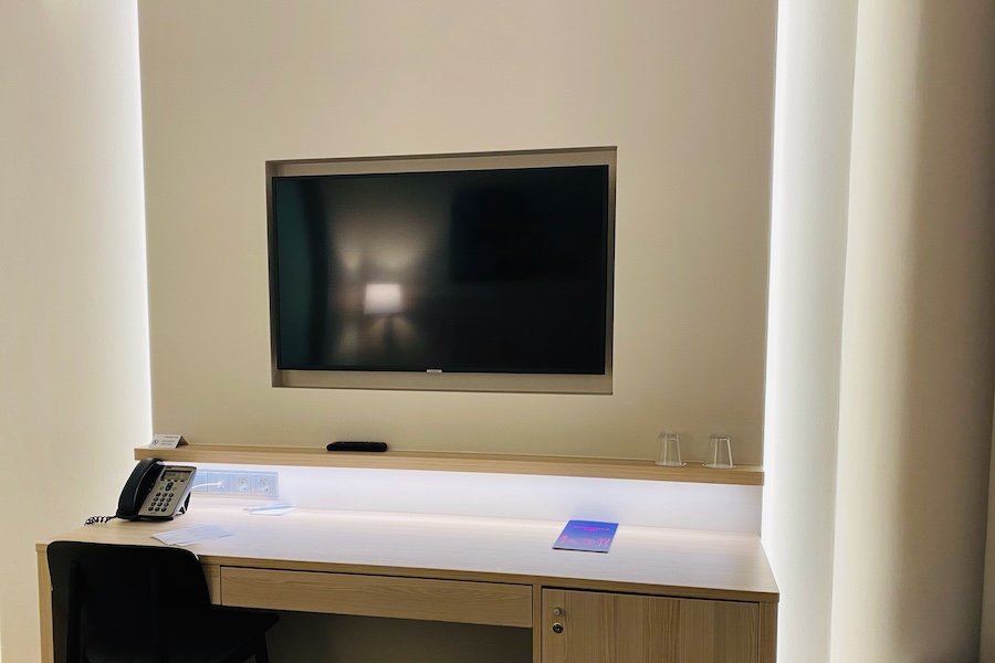 Tv-in-Tallink-Spa-Conference-hotel-room