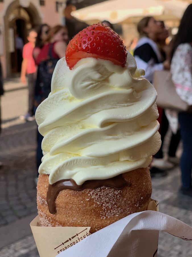 Trdelnik with ice cream, strawberry, chocolate fillings